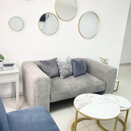 Suites Jacarandas 203 グアダラハラ エクステリア 写真