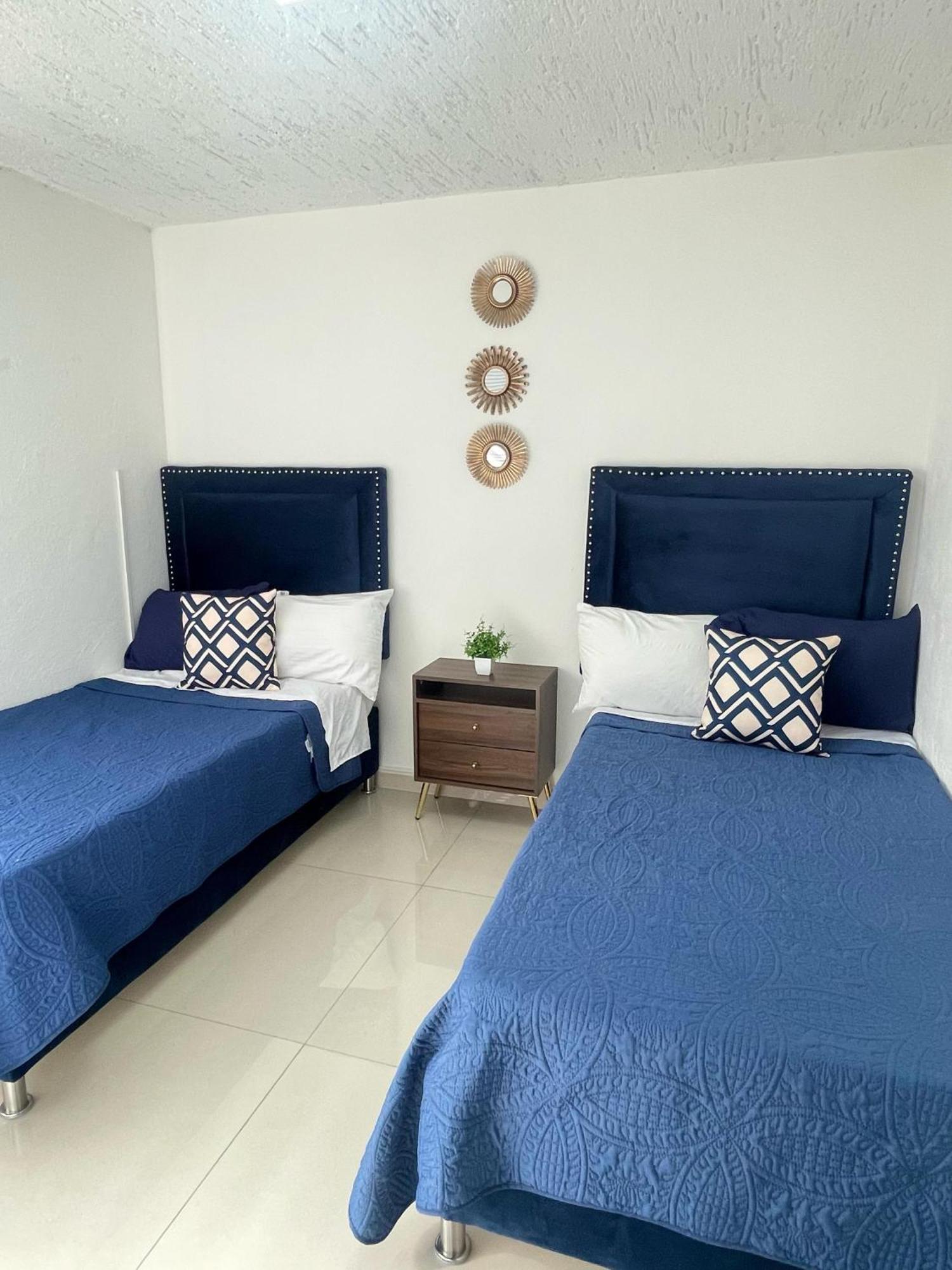 Suites Jacarandas 203 グアダラハラ エクステリア 写真